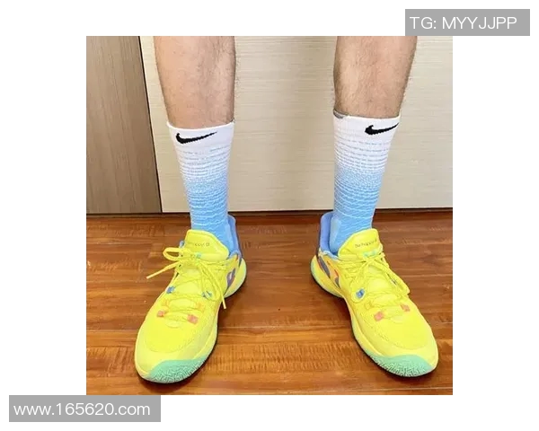 篮球装备选购指南：如何挑选适合你的高性能球袜