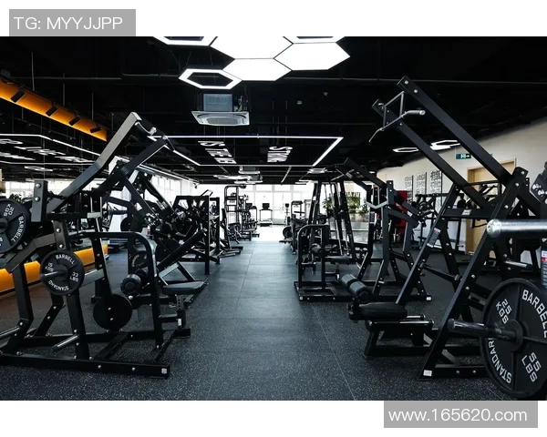 街舞新手必看：从力量训练入手的全面入门指南与技巧分享